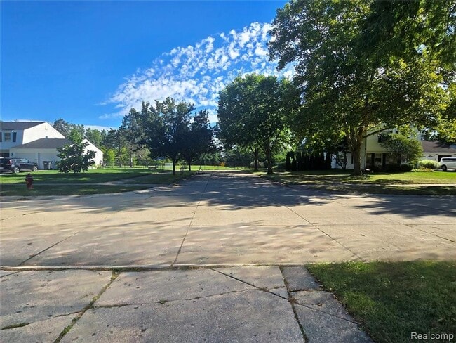 Photo - 2951 Hill Dr