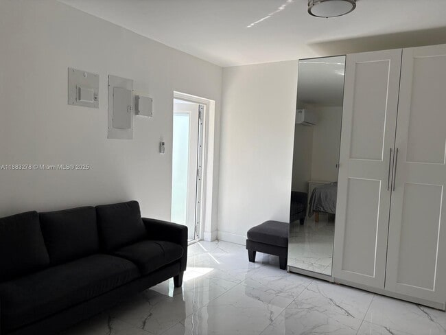 Photo - 2347 NW 107th Ave Unidad B