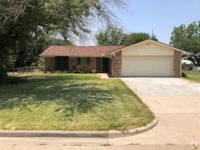 Building Photo - Hewitt Texas 3 Bedroom Rental