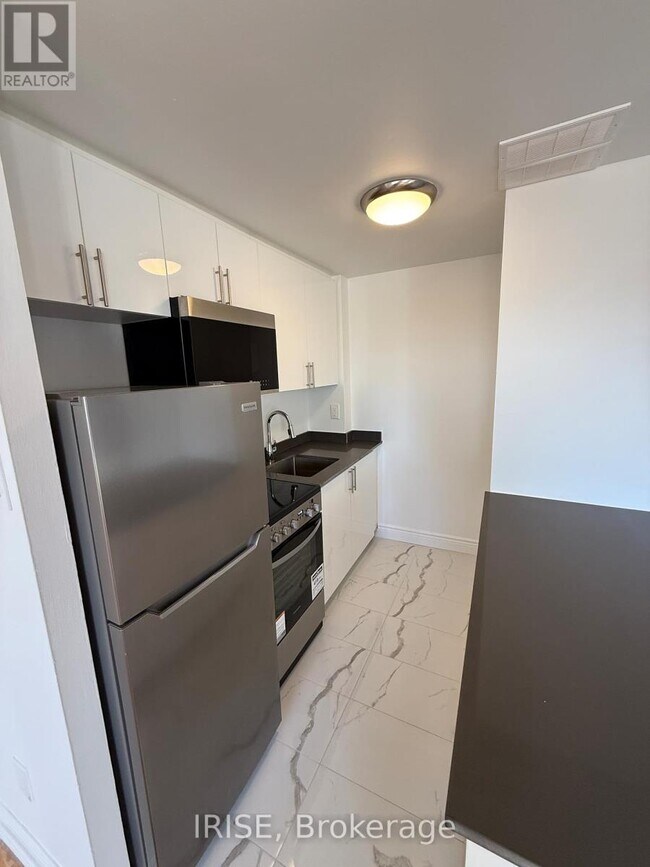 Photo - 7555 Goreway Dr Unit 197