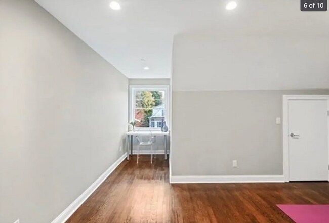 Photo - 113 White St Unit 2