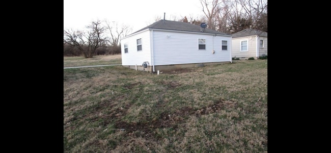 Photo - 10706 Hickman Mills Dr