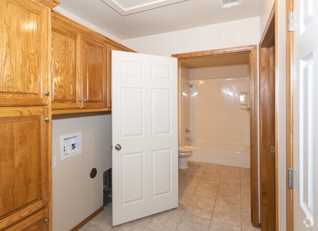 The Depot 1BR 1BA- Laundry