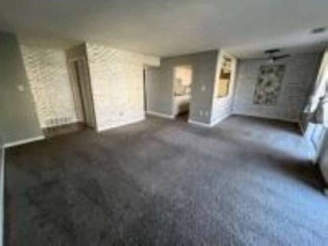 Photo - 522 Wilson Bridge Dr Unidad B1