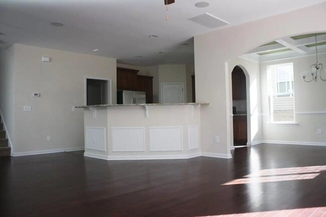 Photo - 2407 Magnolia Tree Ln