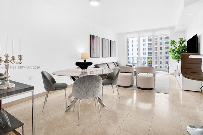 Photo - 801 Brickell Key Blvd Unit 907