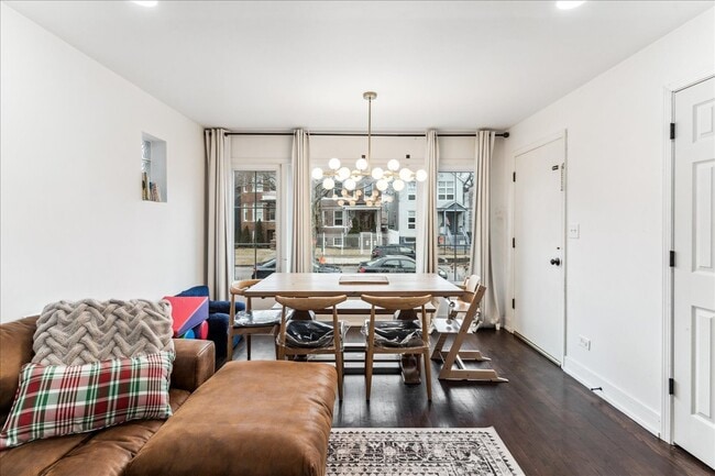 Photo - 2735 N Mozart St Unit 1