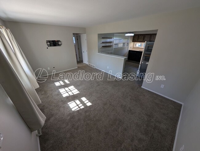 Photo - Updated Vermilion Ranch with Full Basement