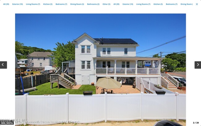 Photo - 179 Bay Ave