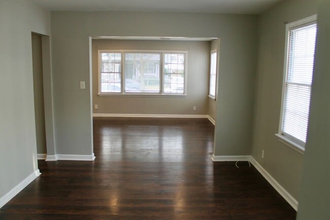 Photo - Luxurious Newly Renovated 3BR/2BA Haven with Private Parking - A Rare Market Gem