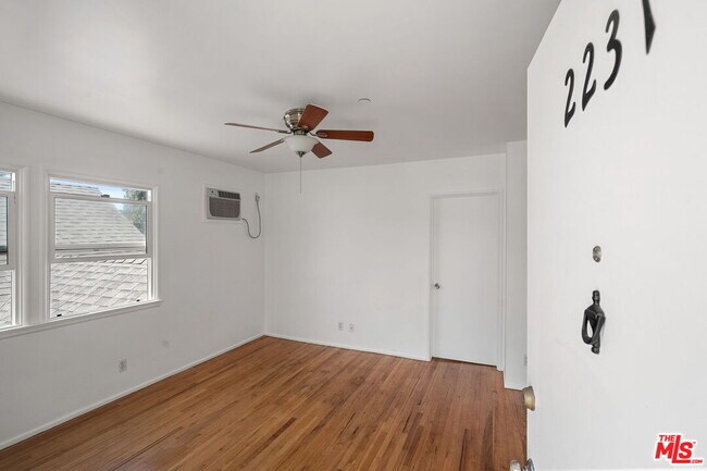 Photo - 2231 Laverna Ave Apartment Unit 2231