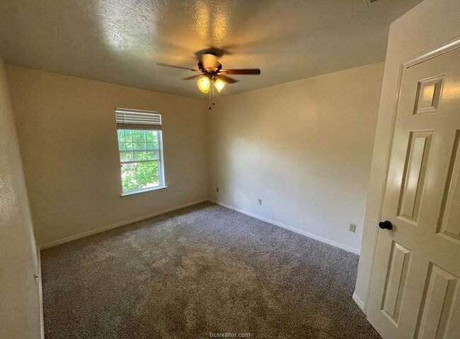 Photo - 1405 Summit St