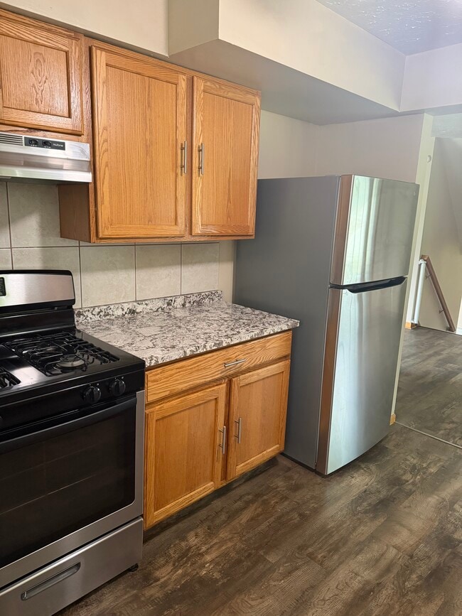 Photo - 3883 Frederick St