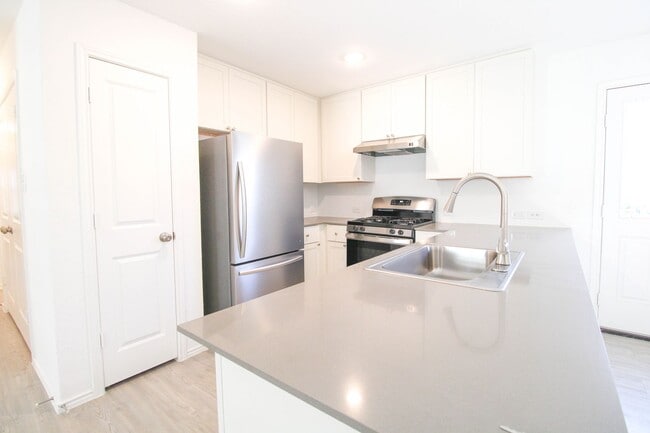 Photo - 3642 Millbrook Wy