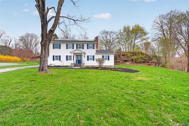 Photo - 22 Blossom Hill Dr