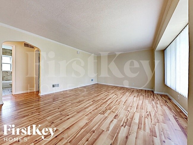 Photo - 3529 212th Pl