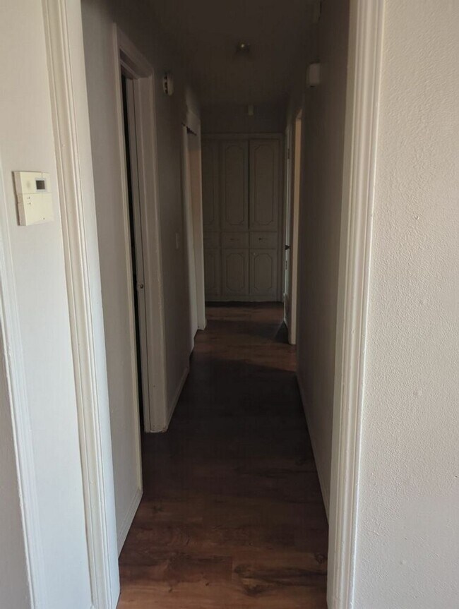 Photo - 1121 NW 102nd St