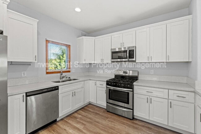 Photo - 1824 Palm Ave Townhome