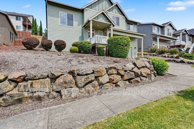 Photo - 2495 Benjamin Ave NW