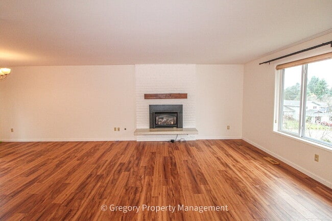 Photo - 13508 131st Pl NE