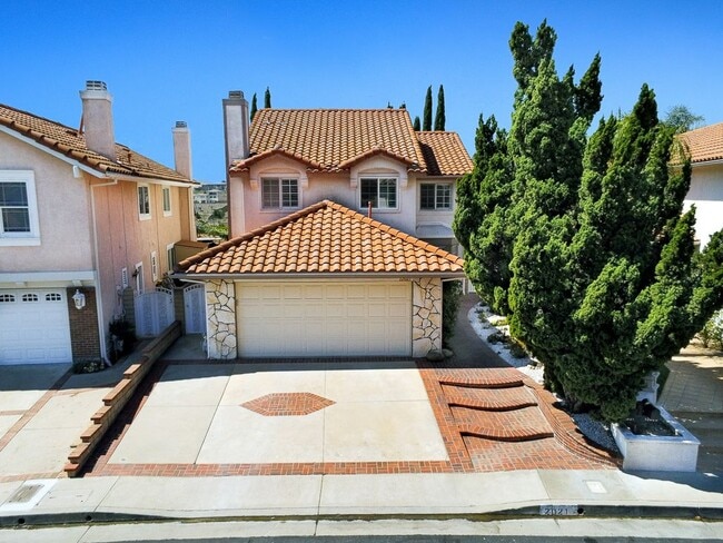 12021 Falcon Crest Way