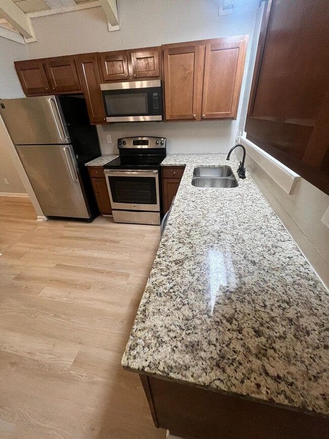 Photo - 3575 Oakvale Rd Unit 709