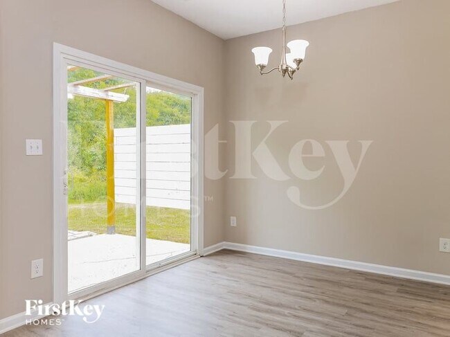 Photo - 8319 Knapp Ct