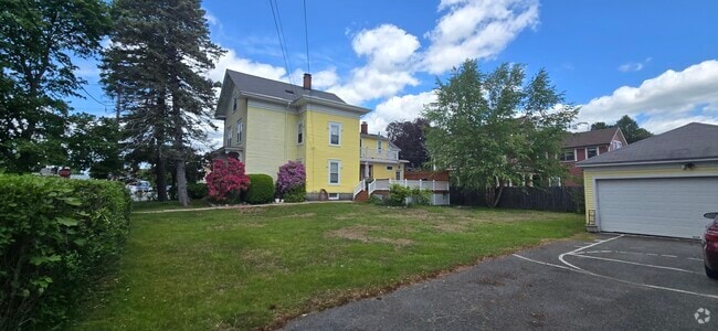 Building Photo - 19 Essex St. #2 Unit #1 Rental