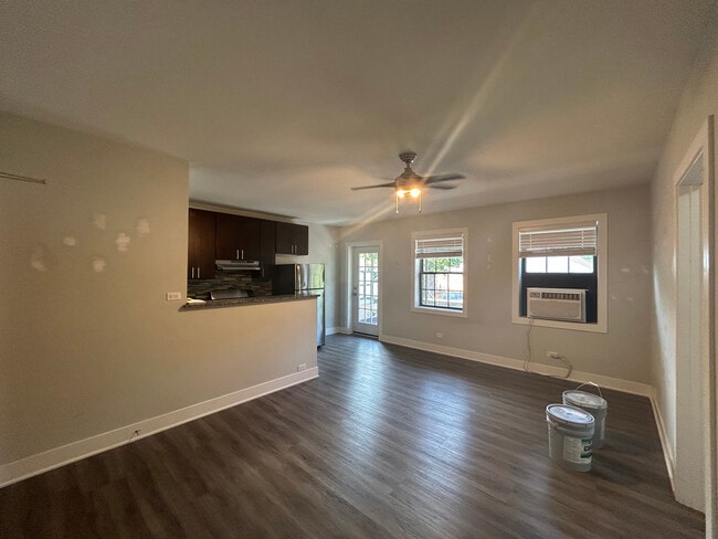 Photo - 730 Judson Ave