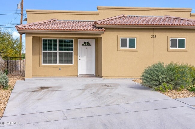 Building Photo - 233 Atlantic Rd