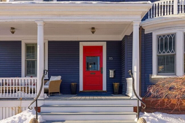 Photo - 115 Court St
