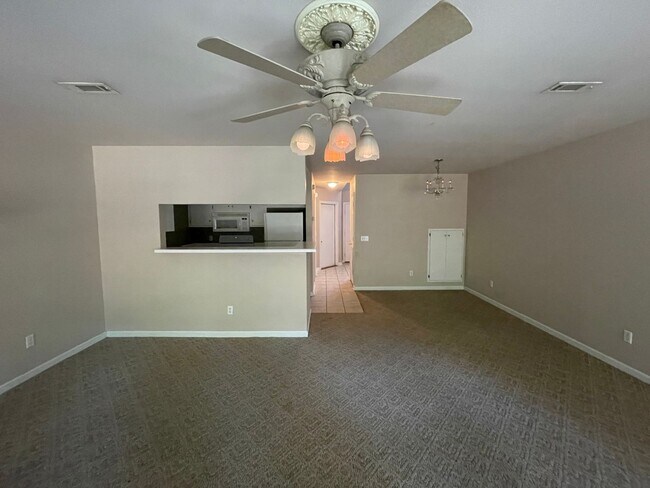 Photo - Foxchase Subdivision