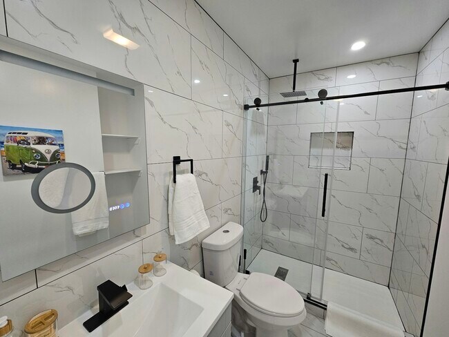 Photo - 1487 5th Ave Unidad 3