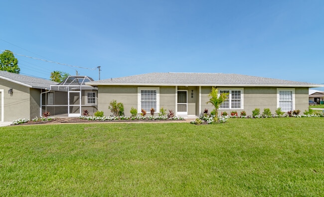 Photo - 798 93rd Ave N House