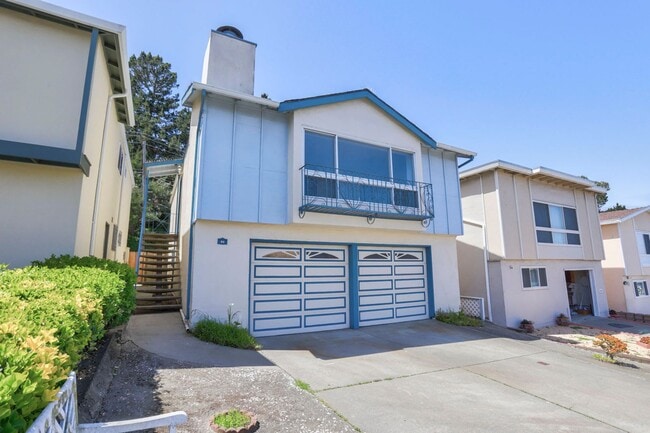 Building Photo - 4BR/2BA Pet-Friendly Home with Golden Gate Views, Solar & 2-Car Garage | YouTube Tour
