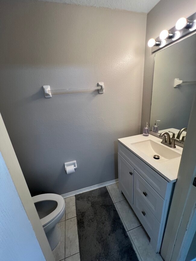 Photo - 1132 Kennewick Ct