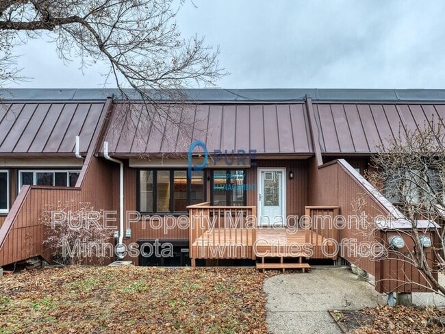 Building Photo - 2421 S 9th St Rental