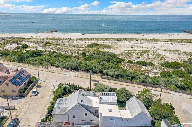 12 Ocean Blvd