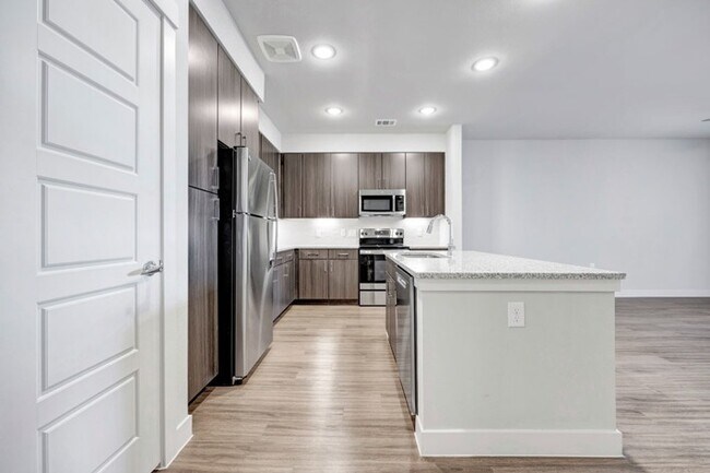 Photo - Brightleaf at Lakeline