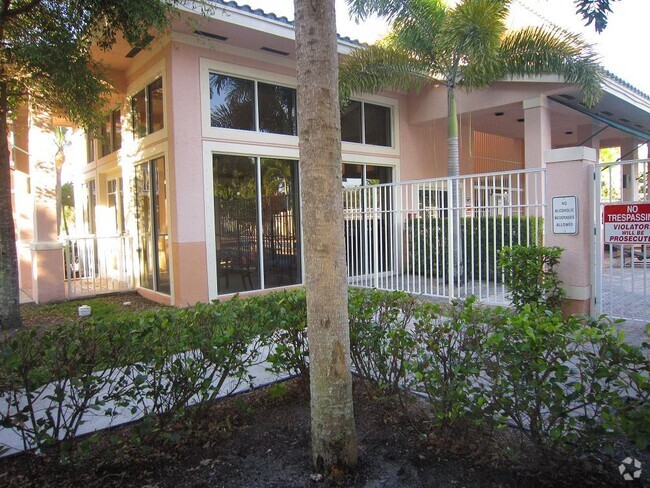 Building Photo - First Floor 2/2 In Abacoa Rental