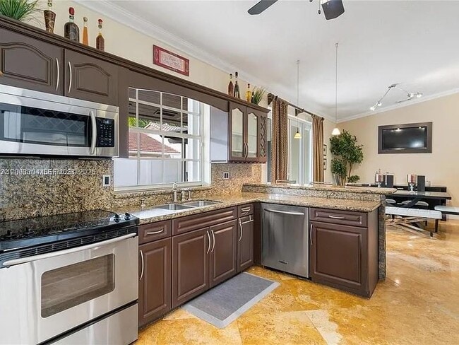 Photo - 8978 NW 152nd Ln