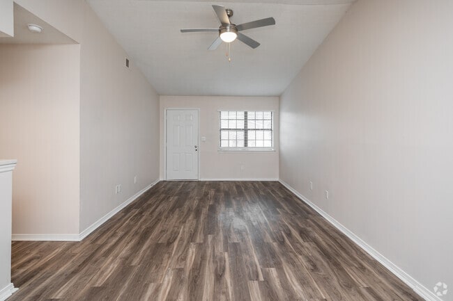 2HAB, 1BA - 845SF - Sala de estar - Summerfield Apartments