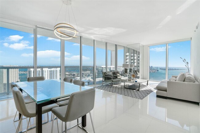 Photo - 495 Brickell Ave Unit 4802
