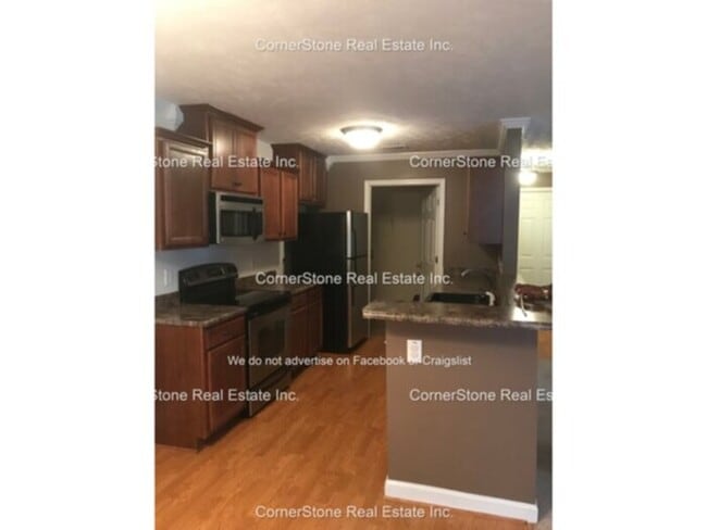 Photo - 1820 Balmoral Dr