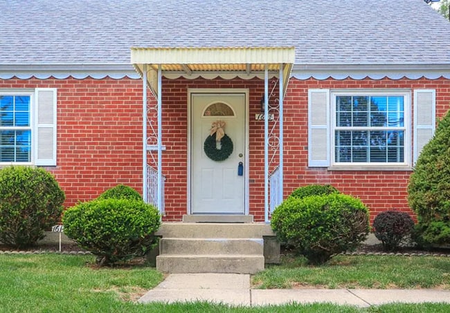 Photo - 1614 Centerridge Ave