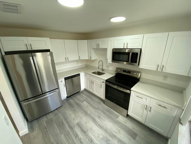 Photo - 21203 Largo Way Unit 15c