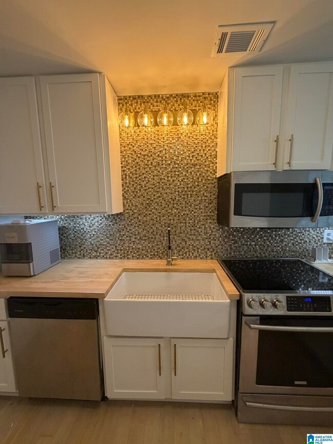 Photo - 118 W Green Unit 118