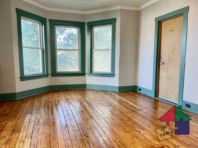 First Floor 1BR in Montpelier - Pets Negotiable!
