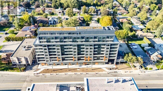 Photo - 700 Sheppard Ave W Unité 202
