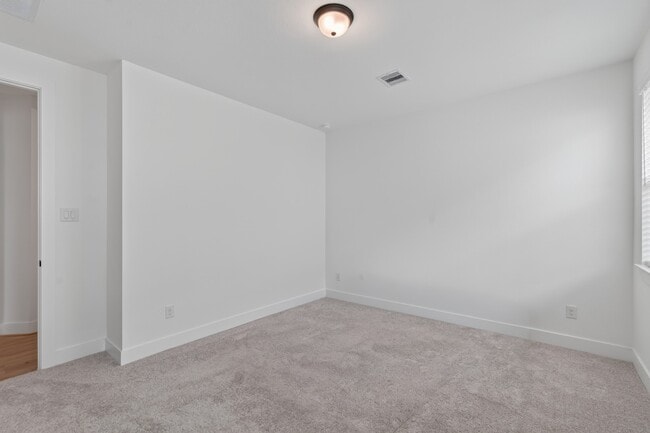 Building Photo - 9745 Roaring River Fls Ln